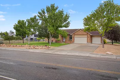 805 S 300 E, Ephraim, UT 84627 - Photo 3