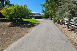 812 E Bates Rd, Erda, UT 84074 - Photo 3