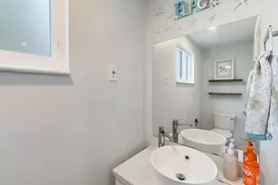 1725 E Faunsdale Cir S, Sandy, UT 84092 - Photo 15