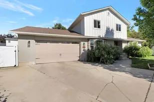 1725 E Faunsdale Cir S, Sandy, UT 84092 - Photo 3