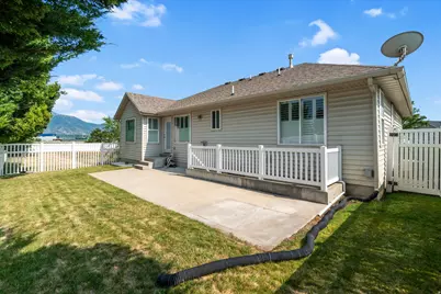 1606 W Seneca Dr N, Roy, UT 84067 - Photo 29