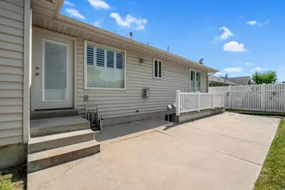 1606 W Seneca Dr N, Roy, UT 84067 - Photo 13