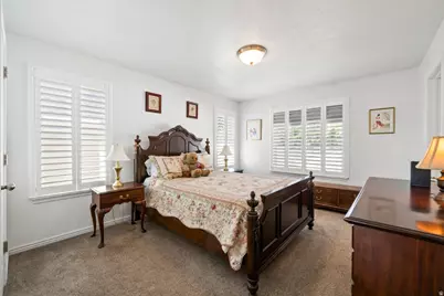 1606 W Seneca Dr N, Roy, UT 84067 - Photo 15