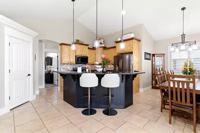 2639 S 2975 W, West Haven, UT 84401 - Photo 9