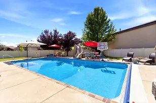 2639 S 2975 W, West Haven, UT 84401 - Photo 37