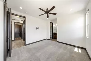313 W Peridot Dr, Washington, UT 84780 - Photo 27