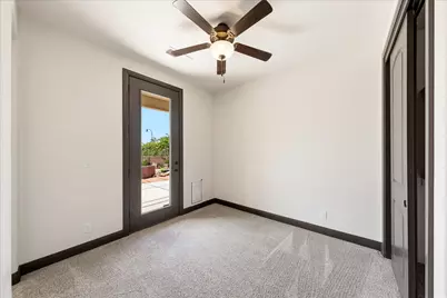 313 W Peridot Dr, Washington, UT 84780 - Photo 35