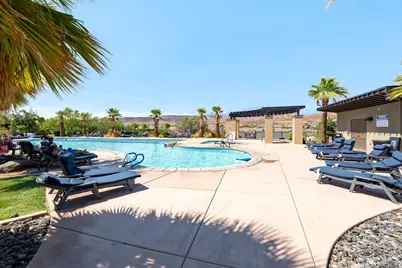 313 W Peridot Dr, Washington, UT 84780 - Photo 59