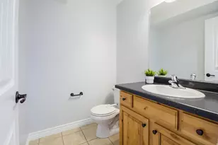 233 E 500 N, Roosevelt, UT 84066 - Photo 5