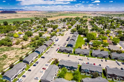 233 E 500 N, Roosevelt, UT 84066 - Photo 29