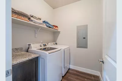411 N Sage Dr, Washington, UT 84780 - Photo 21