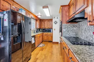 178 S 200 E, Orem, UT 84058 - Photo 3