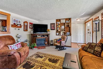178 S 200 E, Orem, UT 84058 - Photo 9