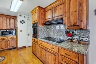 178 S 200 E, Orem, UT 84058 - Photo 3