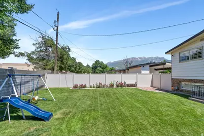178 S 200 E, Orem, UT 84058 - Photo 27