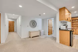 3261 E Lantern Hill Ct, Cottonwood Heights, UT 84093 - Photo 41