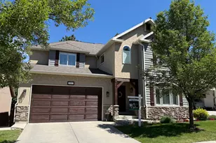 3261 E Lantern Hill Ct, Cottonwood Heights, UT 84093 - Photo 1