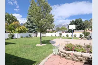 462 N 450 E, Orem, UT 84097 - Photo 25