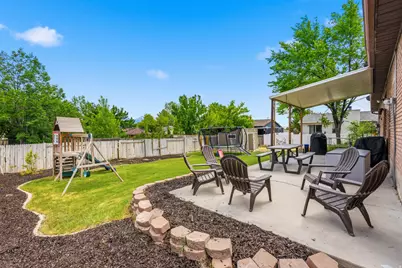 11991 S 1420 W, Riverton, UT 84065 - Photo 15