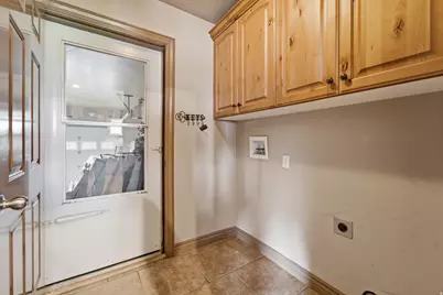 7063 S Rialto Way W, West Jordan, UT 84081 - Photo 21