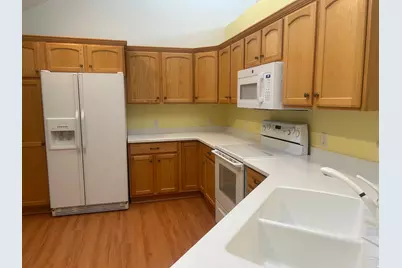 2043 W Abbey View Rd, West Jordan, UT 84088 - Photo 5