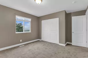 11976 S Woodridge Rd E, Sandy, UT 84094 - Photo 27