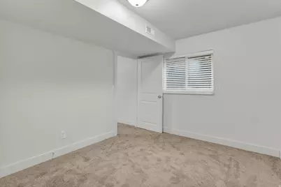 11976 S Woodridge Rd E, Sandy, UT 84094 - Photo 33