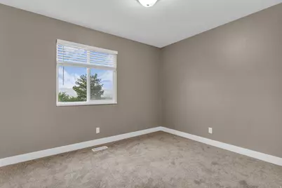 11976 S Woodridge Rd E, Sandy, UT 84094 - Photo 23