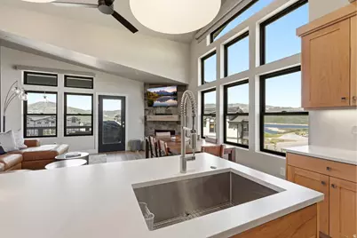 1169 W Helling Cir #304, Heber City, UT 84032 - Photo 5