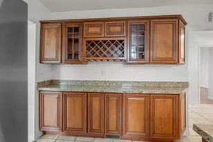 1655 E 2100 S, Salt Lake City, UT 84105 - Photo 13