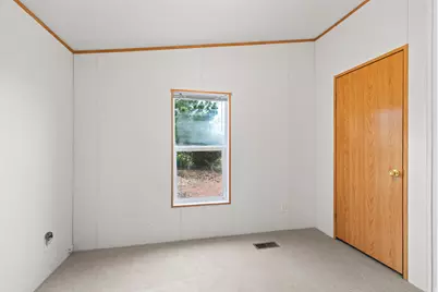 275 N 100 E, Torrey, UT 84775 - Photo 21
