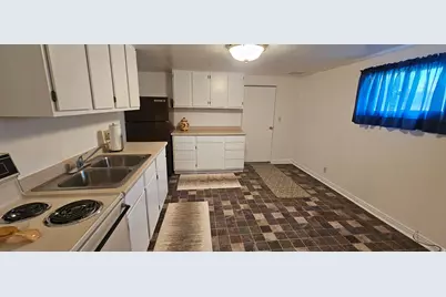 107 S 300 W, Price, UT 84501 - Photo 25