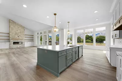 10818 N 6000 W, Highland, UT 84003 - Photo 15