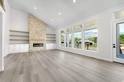 10818 N 6000 W, Highland, UT 84003 - Photo 9