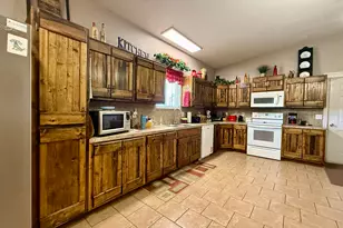 6300 S 1500 E, Vernal, UT 84078 - Photo 5