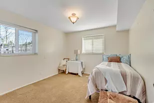 10814 S Whirlaway Ln, Sandy, UT 84092 - Photo 29
