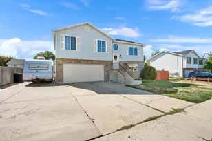 482 W 275 N, Clearfield, UT 84015 - Photo 3