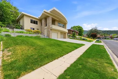 1389 E Millbrook Way, Bountiful, UT 84010 - Photo 9
