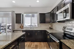 293 W Willow Creek Dr, Saratoga Springs, UT 84045 - Photo 11