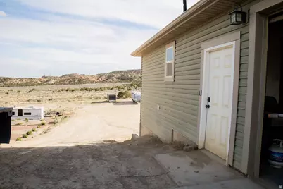3381 W 1800 S, Vernal, UT 84078 - Photo 5