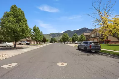 318 E 2275 N #24, North Ogden, UT 84414 - Photo 35