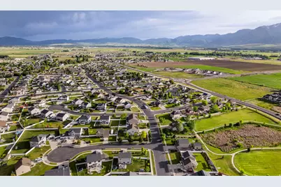 2485 S 1100 W, Nibley, UT 84321 - Photo 49