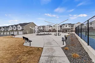 2075 N 4100 Dr W, Lehi, UT 84043 - Photo 23
