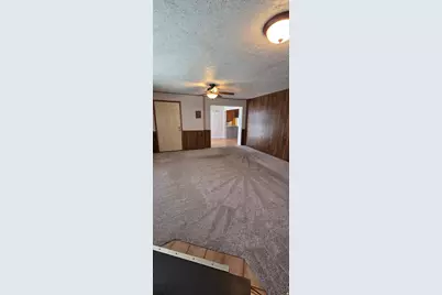 2033 W 5850 S, Roy, UT 84067 - Photo 11