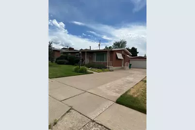 2033 W 5850 S, Roy, UT 84067 - Photo 3