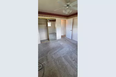 2033 W 5850 S, Roy, UT 84067 - Photo 15