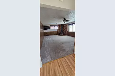 2033 W 5850 S, Roy, UT 84067 - Photo 11