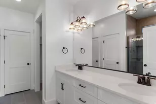 626 S 125 E, Hyde Park, UT 84318 - Photo 23