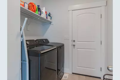 13612 S Watts Ln, Riverton, UT 84096 - Photo 15