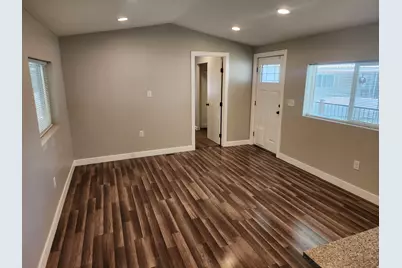 11265 S Crescent Park Cir E #171, Sandy, UT 84094 - Photo 5